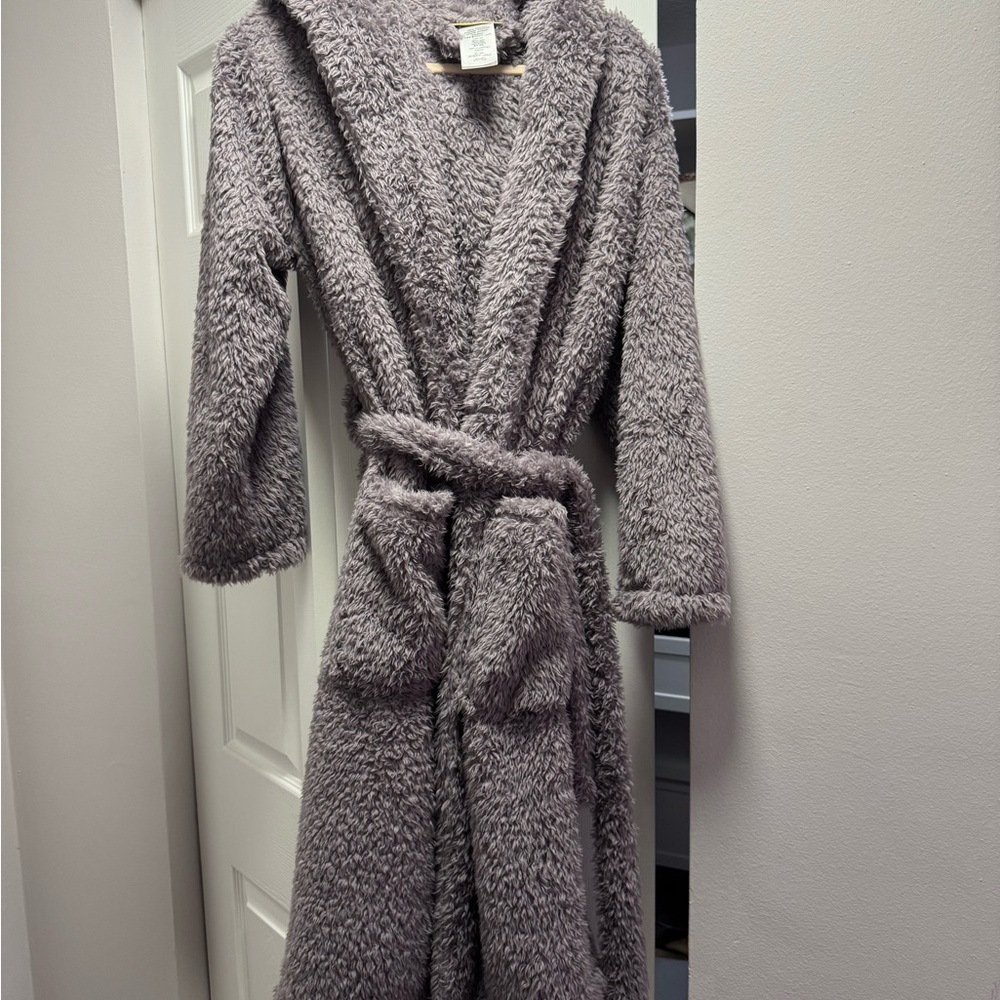 Pottery Barn Teen Soft Gray Fleece Robe. Cozy lounge wear